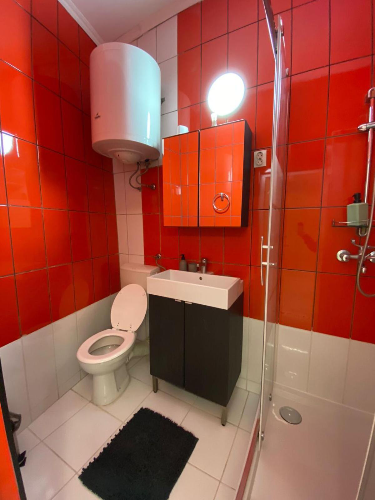 Yes, Yes! Lovely Apartment Good Amenities Budapest Center מראה חיצוני תמונה