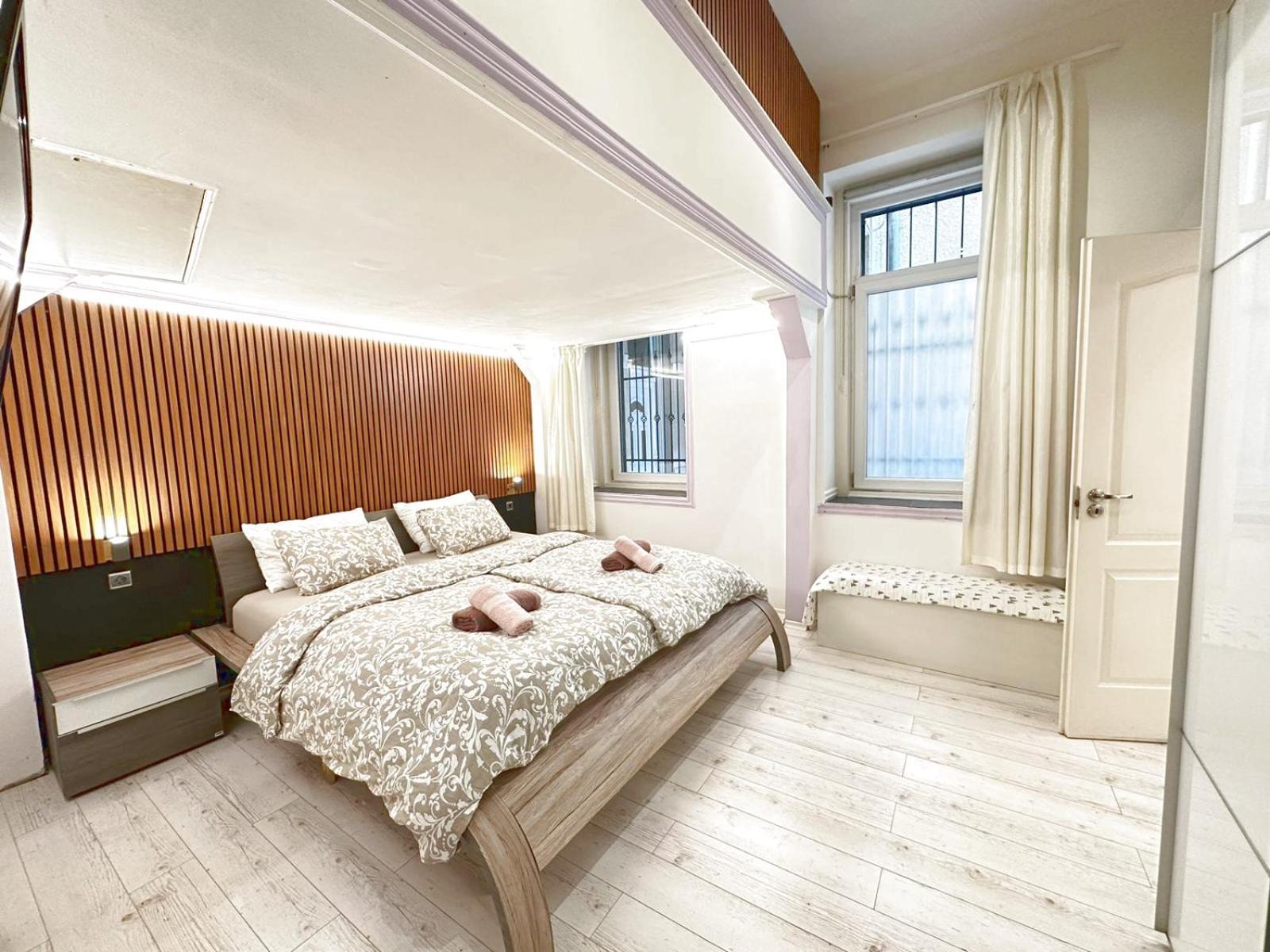Yes, Yes! Lovely Apartment Good Amenities Budapest Center מראה חיצוני תמונה